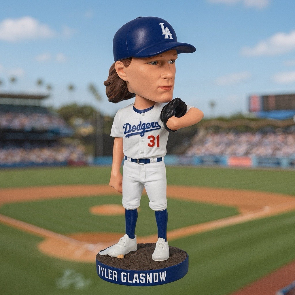 Tyler Glasnow 2025 LA Dodgers SGA 9-18 Bobblehead * * FREE