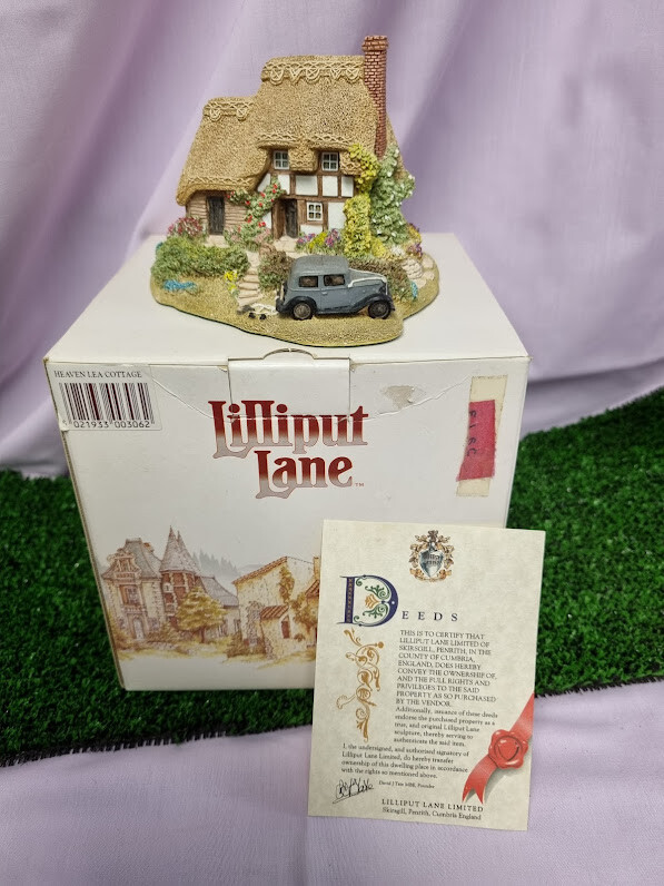VERY RARE ** Lilliput Lane** Heaven Lea Cottage** Special C Club