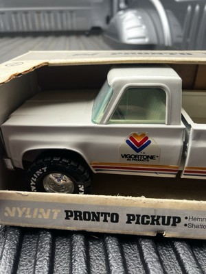 Vintage 1978 NYLINT Vigoritone Chevrolet Pressed Steel Pronto