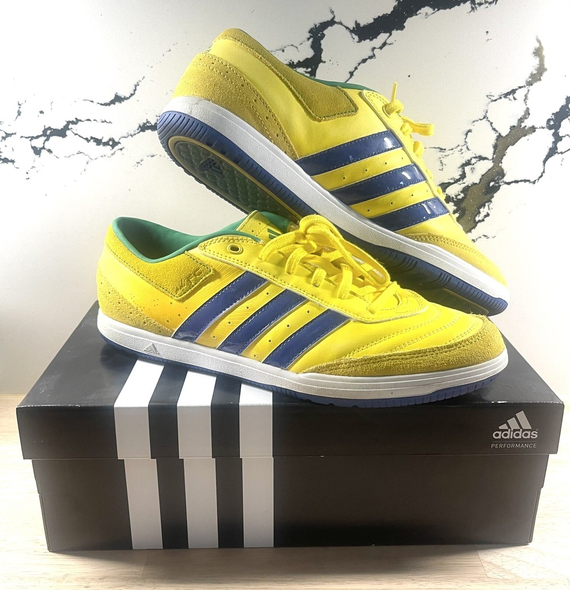 Adidas Men's Soccer Shoe 9.5 Sun Brazil World Cup Yellow Blue w