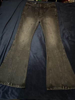 COZY WORLDWIDE | BAGGY FLARE JEANS