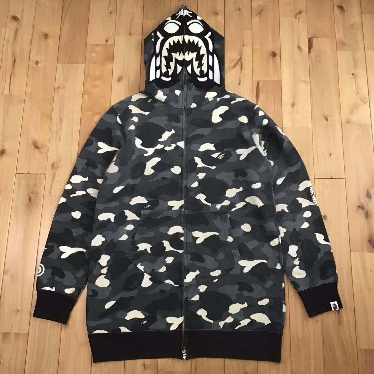 Glow in the dark BAPE City camo Long Tiger full zip hoodie A