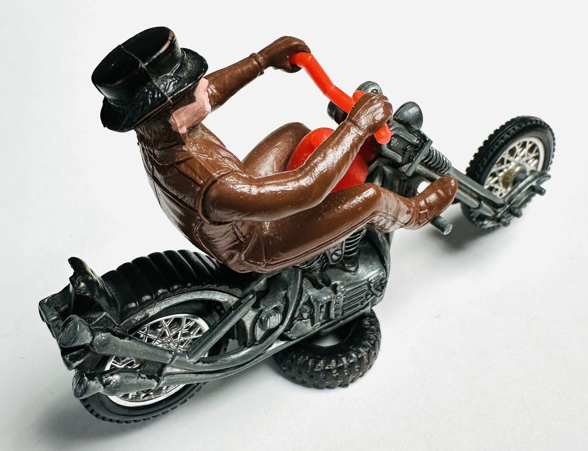 Hot Wheels Rrrumblers 1971 Mean Machine Motorcycle Bike w/ Brown