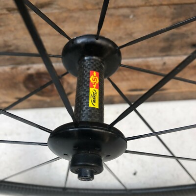 Mavic Cosmic Carbone 40 road bike front wheel carbon clincher 700c