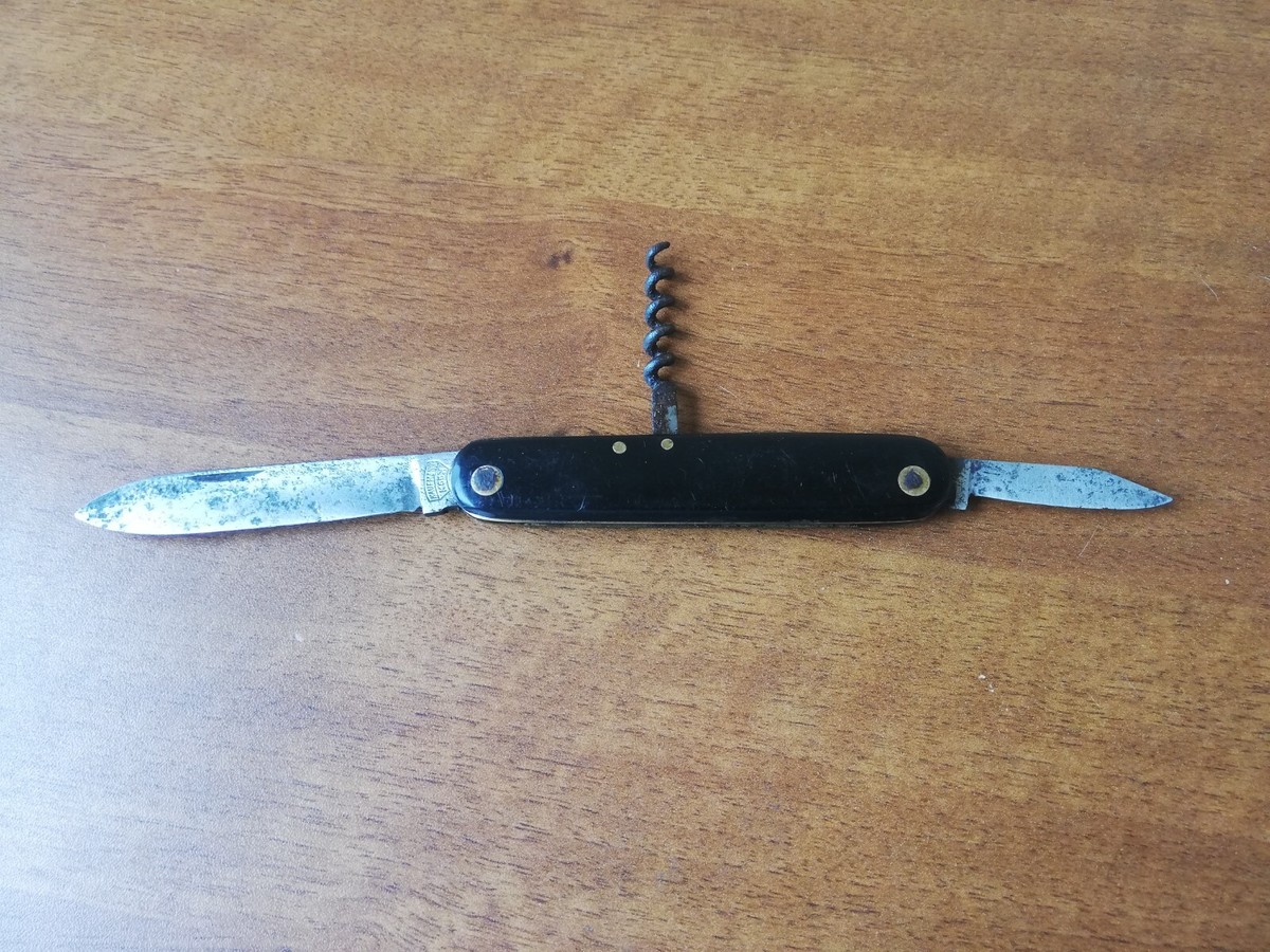 VTG WWII WW2 GERMAN KAUFMANN K55K SOLINGEN OFFICERS' FOLDING