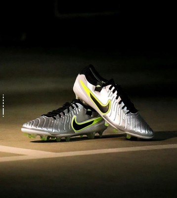 Nike Tiempo Legend 10 Elite AG-Pro Metallic Silver Volt DV4330-001