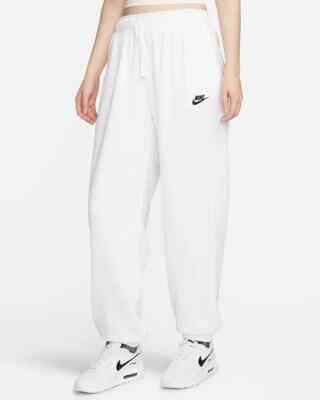 Nike Sportswear Club Fleece Women's Mid-Rise Oversized Sweatpants