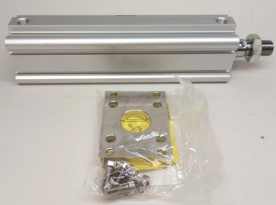 SMC CDQ2G32-135DCMZ-X Compact Cylinder 135mm Stroke CQ2-Z Series