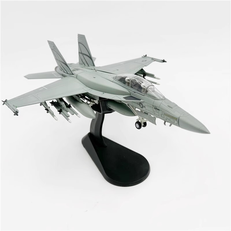 WLTK 1/72 F/A-18F Block III Supersonic Jet Fighter Super Hornet