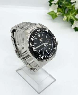 Seiko 5 Sports 7S36-02P0 Automatic Japan | Compass Bezel | Black