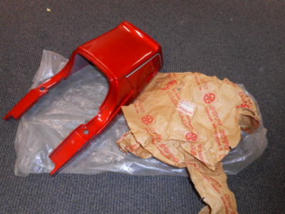 NOS Kawasaki OEM Candy Persimmon Red Seat Storage Case 1981 KZ750