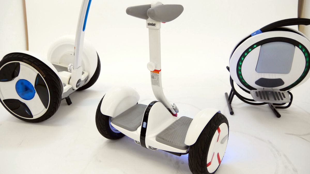 最高速度18km/h＆航続距離30kmの小型モビリティ「Ninebot Mini Pro」を