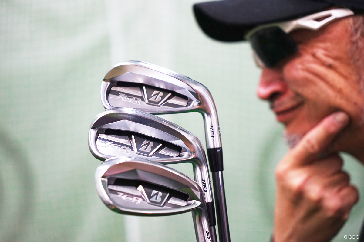 安心感のあるぶっ飛び 「ブリヂストン ツアーB JGR HF1 アイアン」(1/5