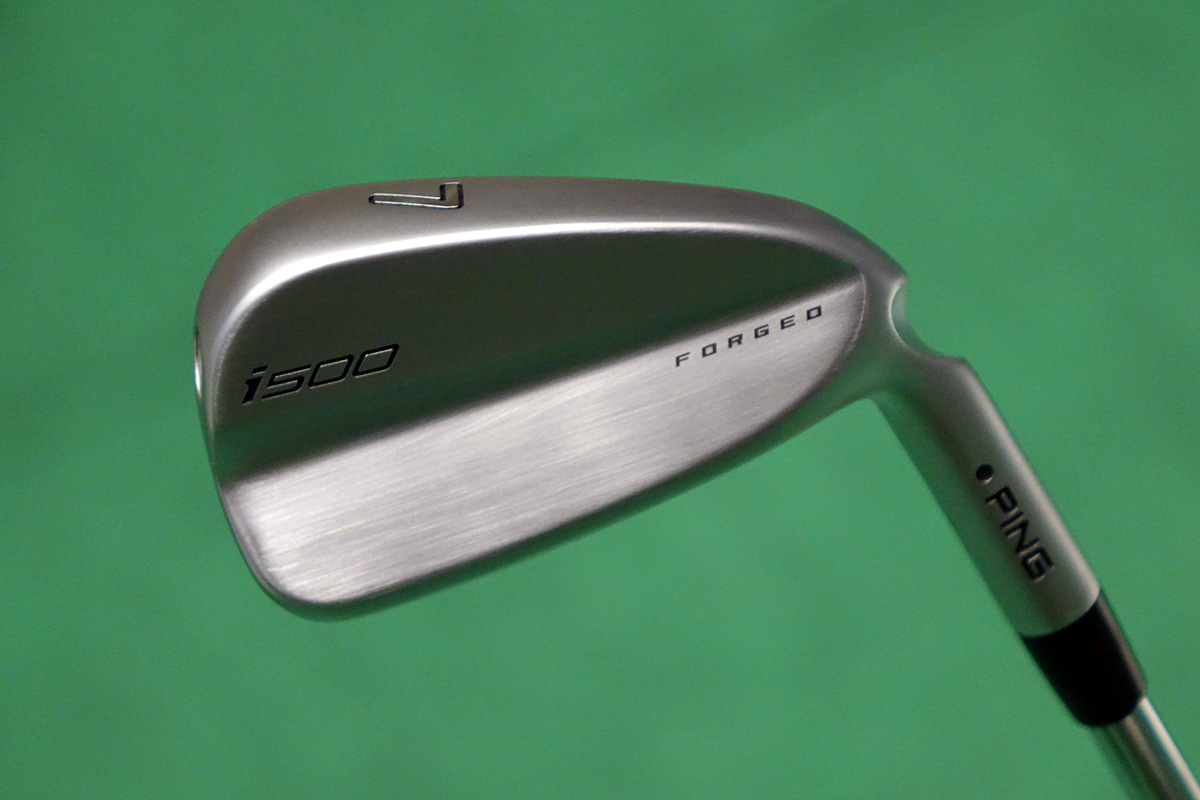 見た目はブレードでも簡単に飛ばせる！ピン i500 アイアン｜GDO ゴルフ