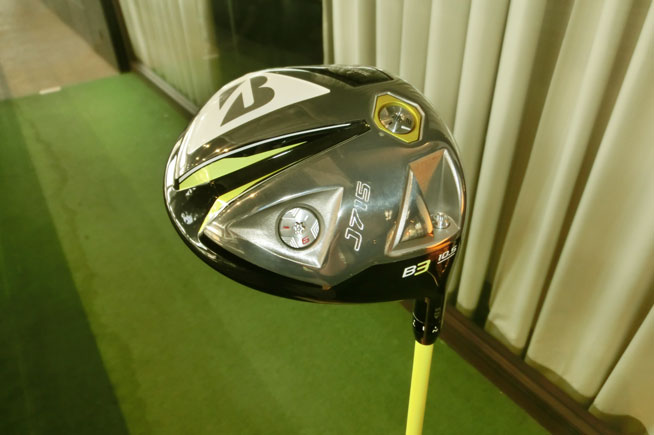 イケイケ白ティ女子向け」ブリヂストンゴルフ J715 B3ドライバー