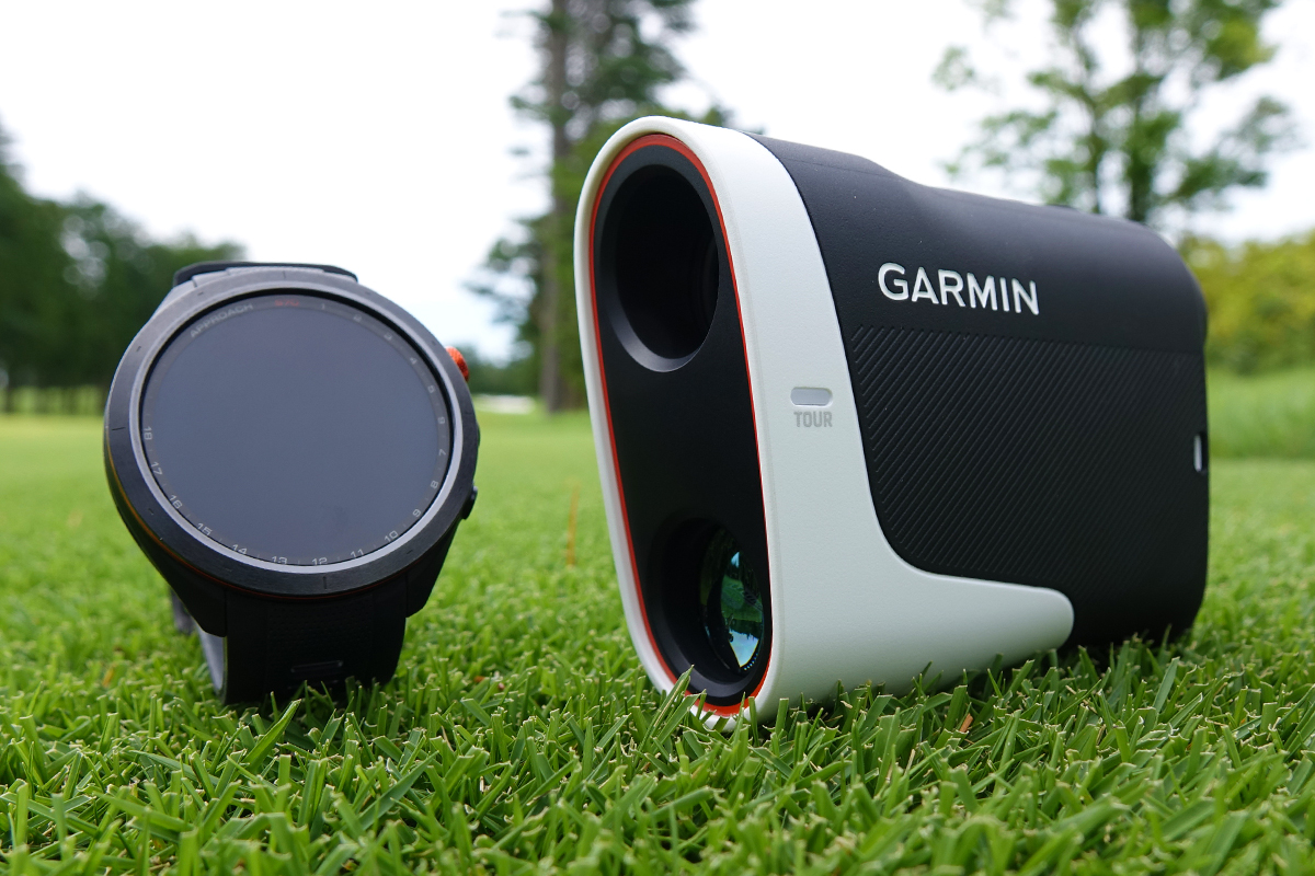 2個持ち”で緻密なコース戦略が可能 ガーミンからレーザー距離計
