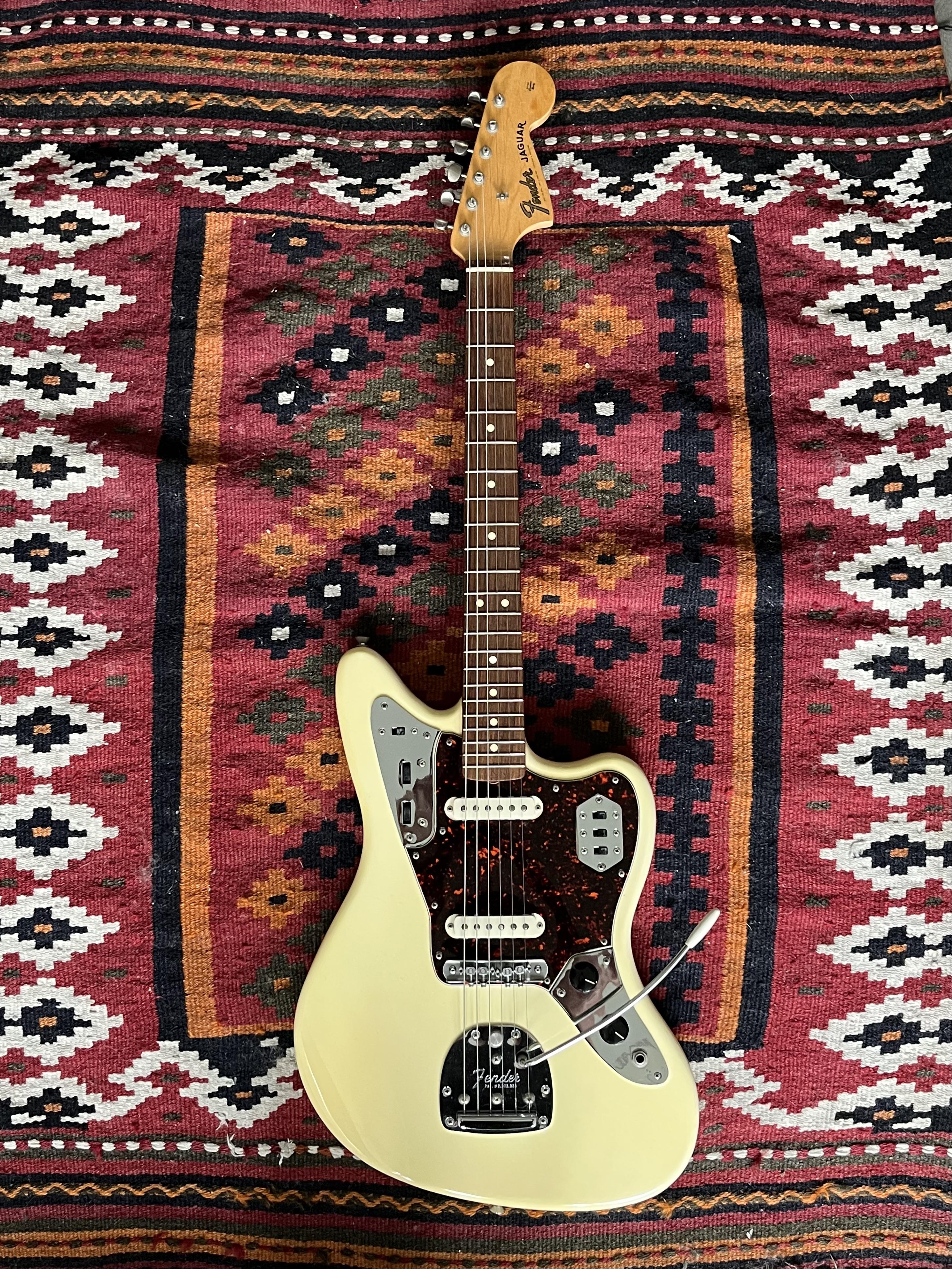 2001 Fender AVRI '62 Jaguar : r/guitarporn