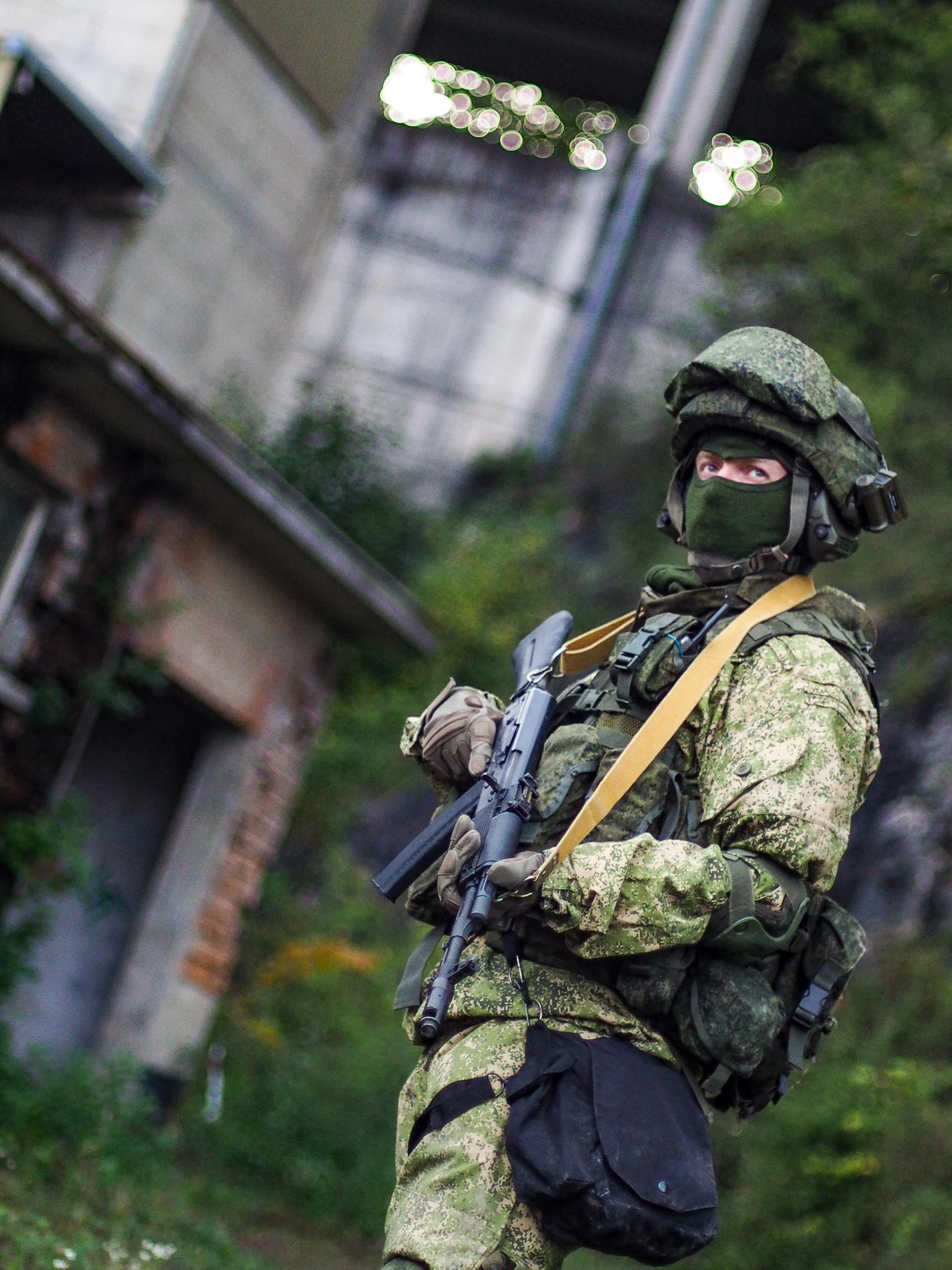最終的な現代ロシア軍ラトニク（Ратник）キット。 : r/airsoft