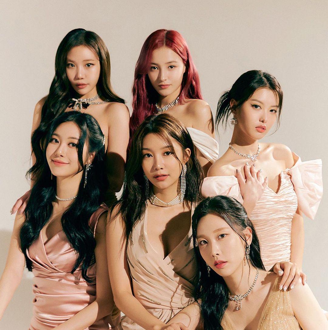 Happy 8th anniversary to MOMOLAND! : r/kpop