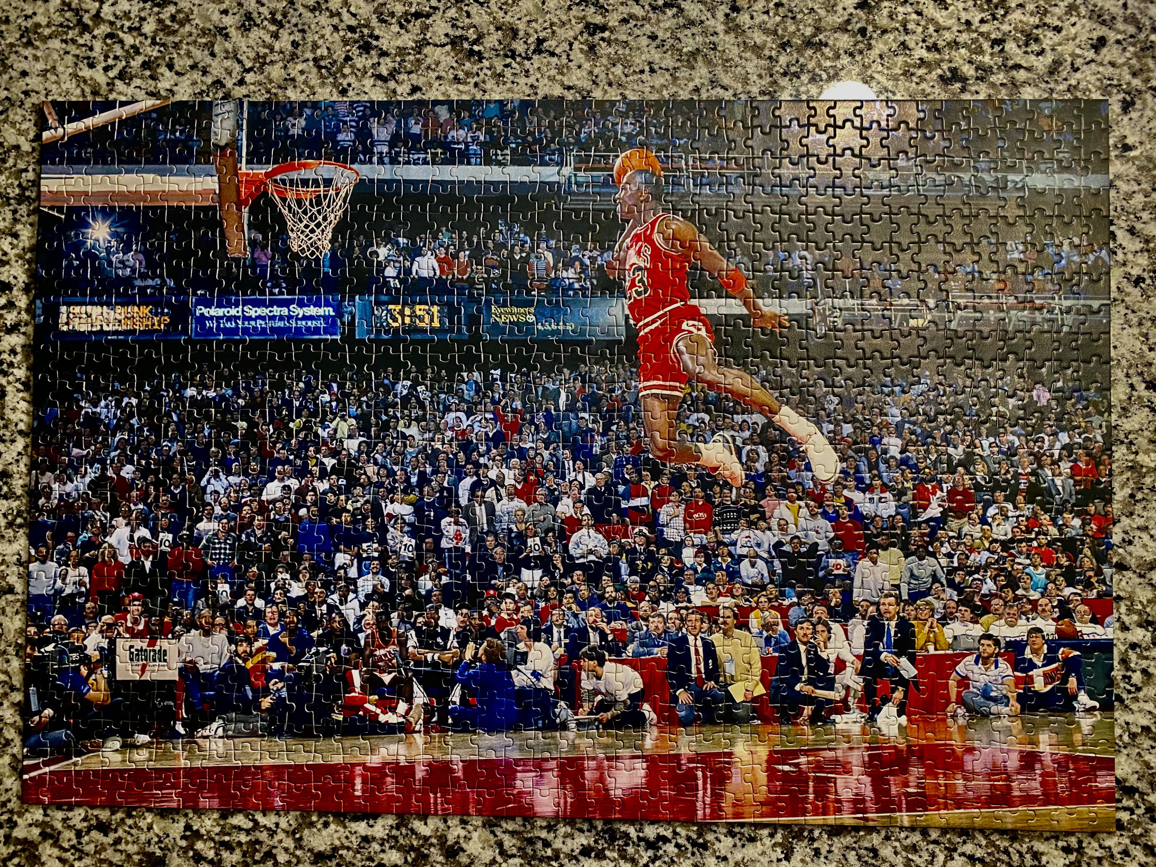 マイケル・ジョーダン フリースローラインダンク - 1987年; 1000個 : r