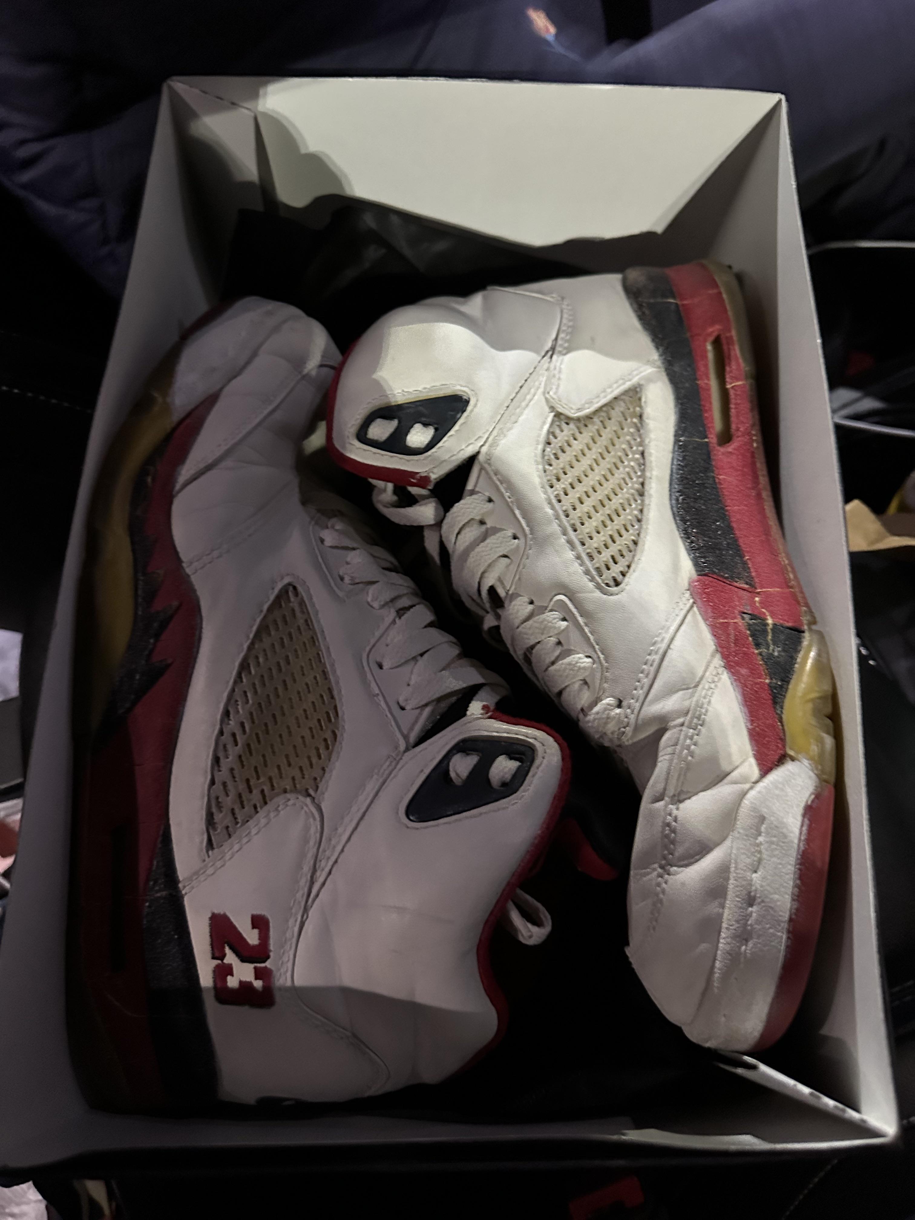 憧れの品、ゲット。OG 1990年製エアジョーダン5 ファイアレッド