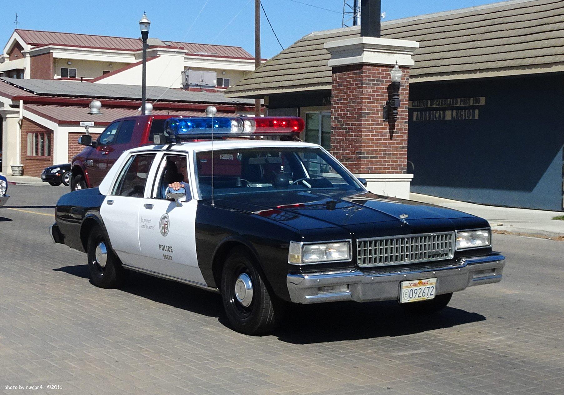 レトロ LAPD 1989 シボレー・カプリス これはロサンゼルス市警の