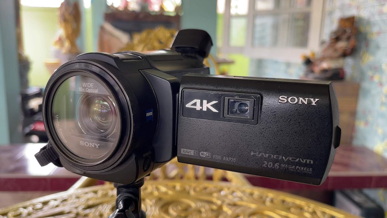 The Sony FDR AXP35 is the best Zoom Camcorder ever made - YouTube