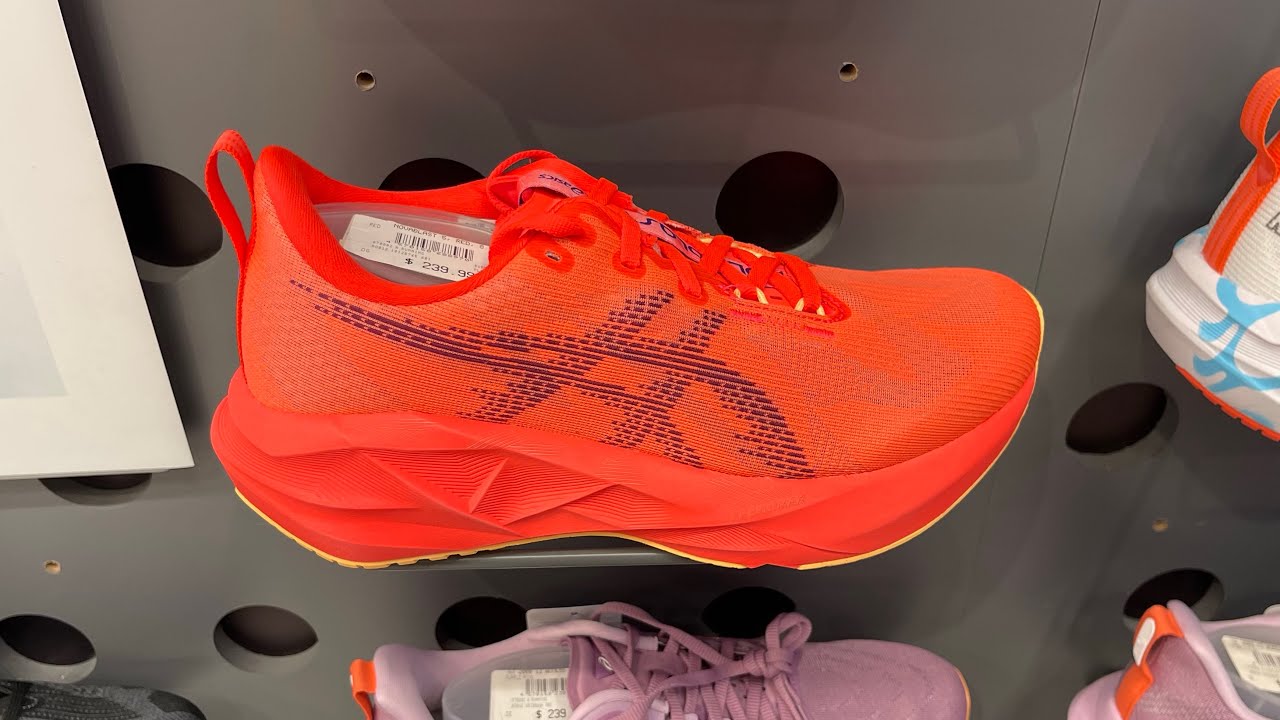 Asics Novablast 5 (Flash Red/ Edo Purple) - Style Code: 1012B765