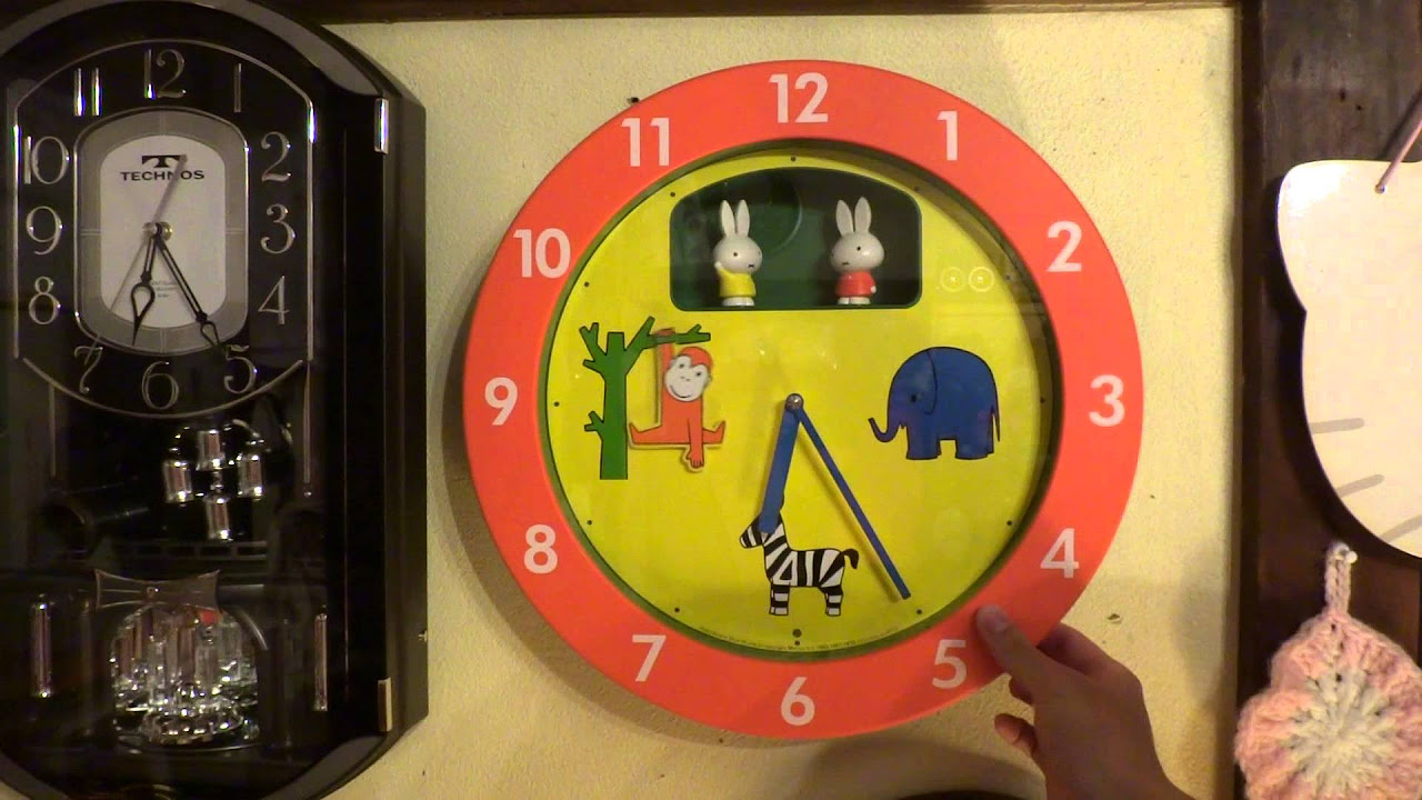 CITIZEN(リズム時計) ミッフィー M748N からくり時計 - YouTube