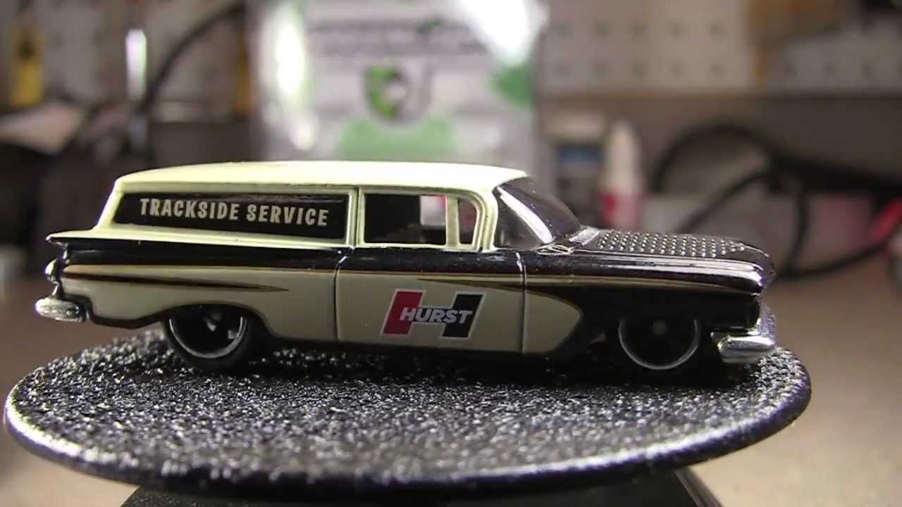 Hot Wheels : Delivery Series : '69 Volkswagen, '64 GMC Panel & '59