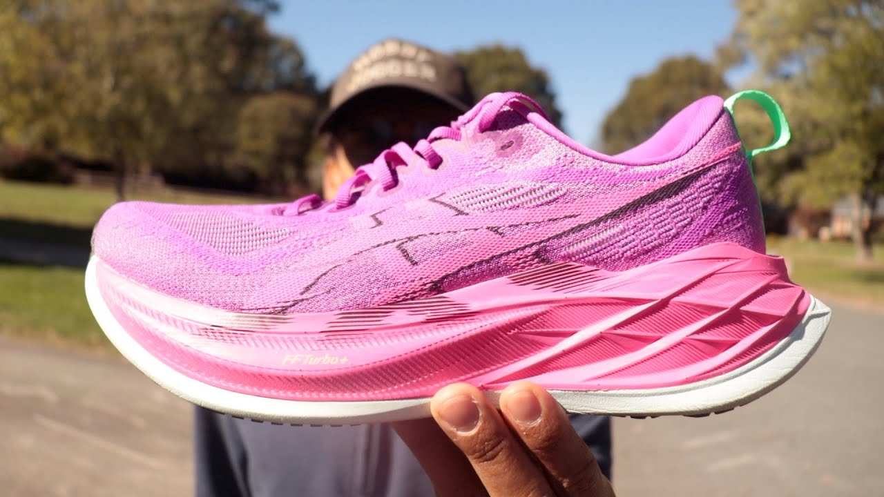 20 Mile Day in the Asics Superblast 2 - YouTube