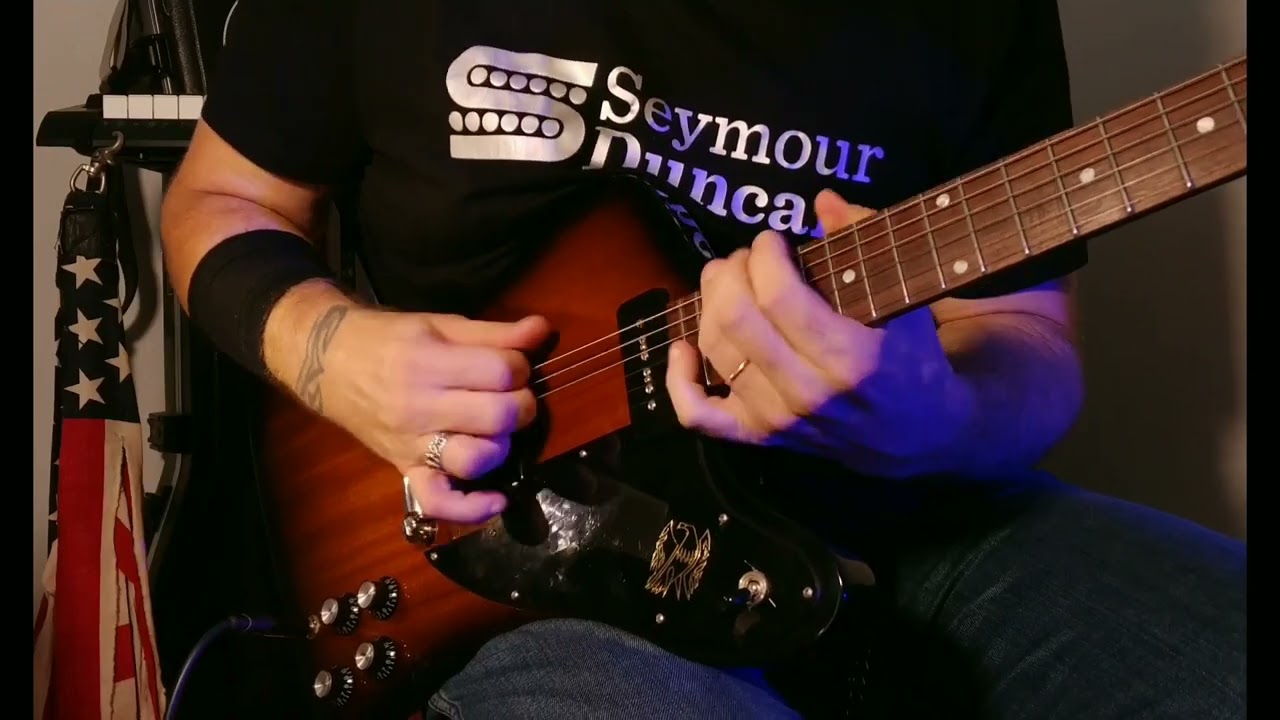 Gibson Firebird USA P90 Studio in Vintage sunburst. - YouTube
