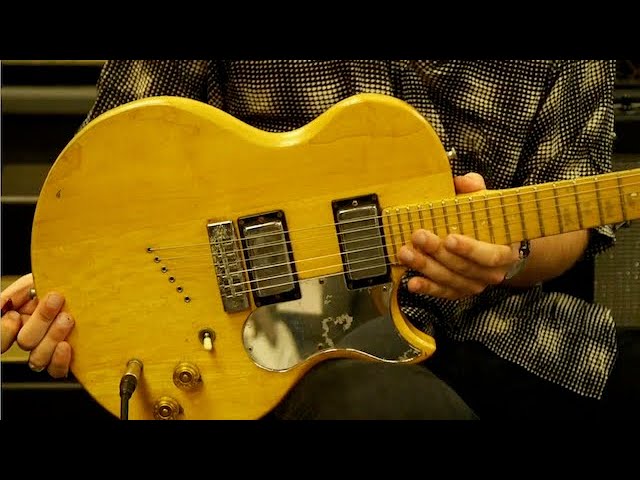Michael Lemmo demos a 1974 Gibson L6-S - YouTube