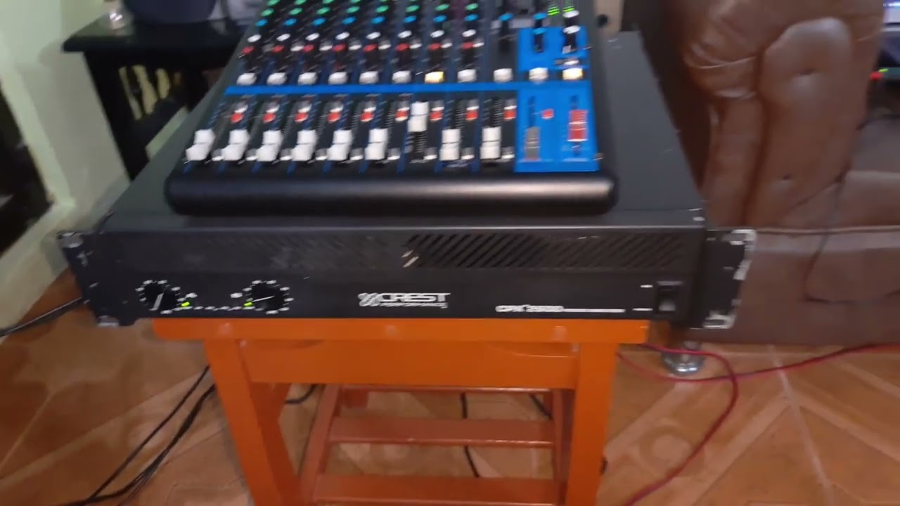 AMPLIFICADOR CREST CPX 2600 - YouTube