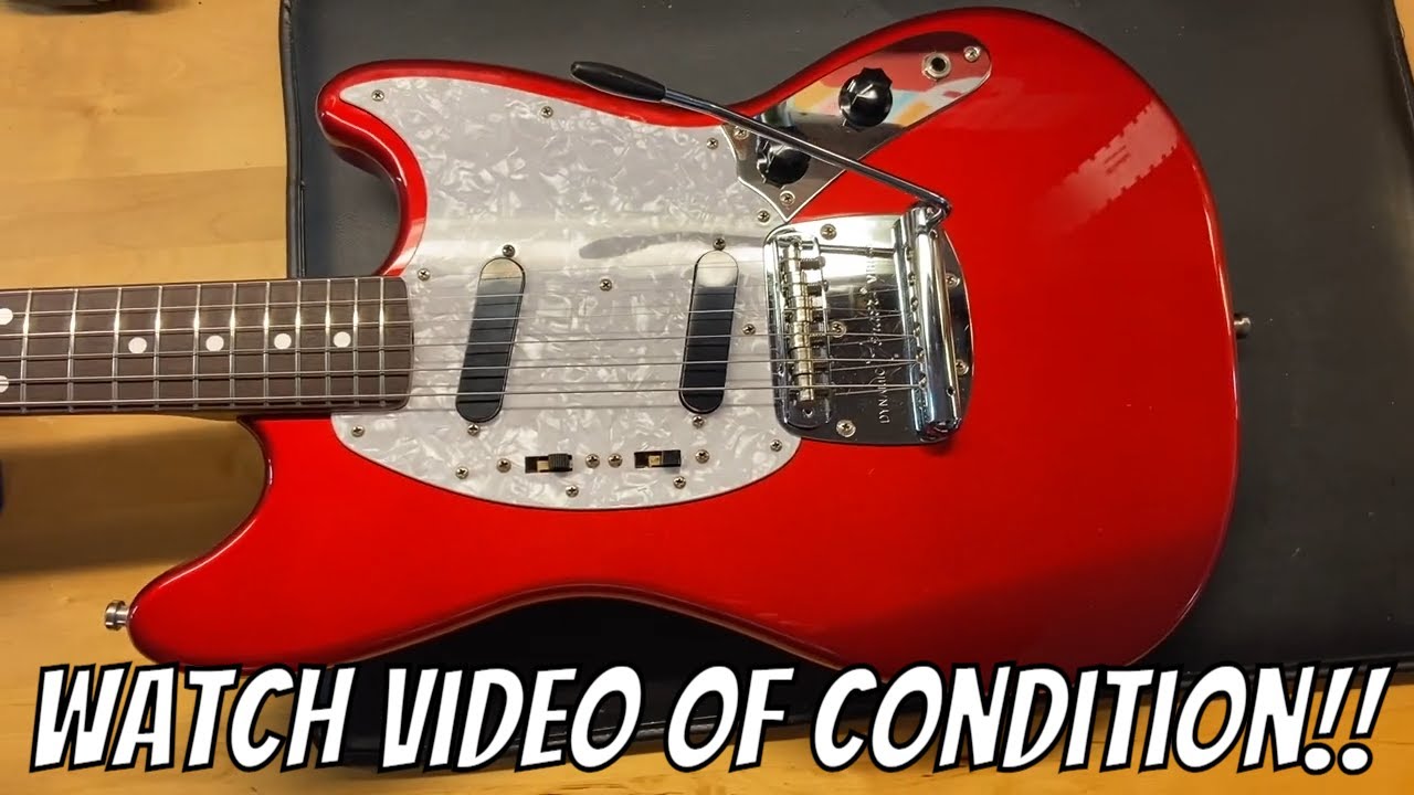 2010 Fender Mustang Japan '69 Vintage Reissue Candy Apple Red