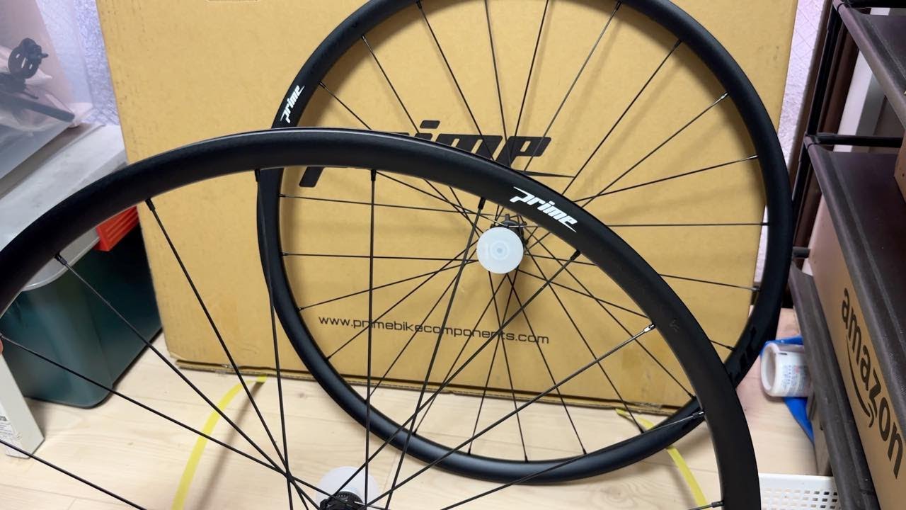 Prime Attaquer V2【開封&プチ走行&グリスアップ】 - YouTube