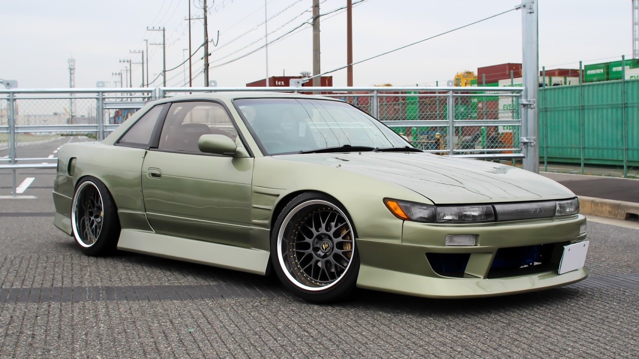 24歳平凡な会社員が乗る味わい深い330馬力のドリ車シルビアS13。 - YouTube