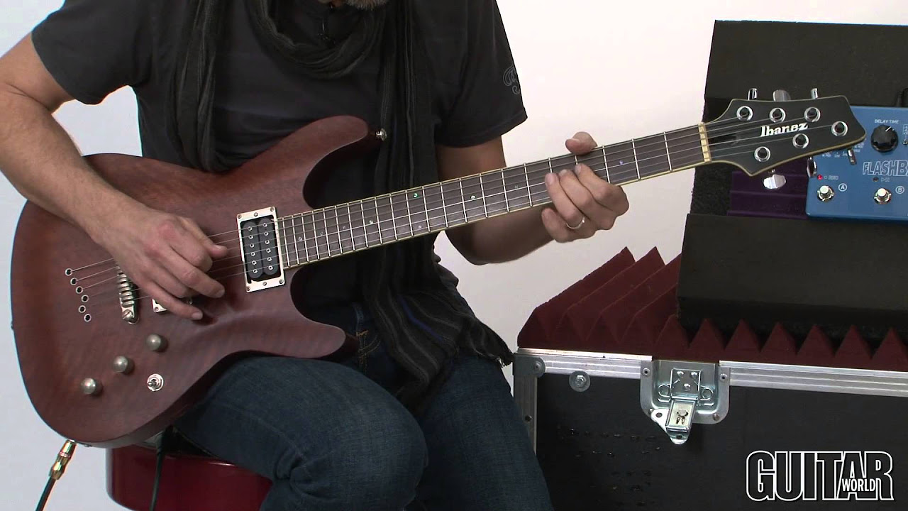 TC Electronic Flashback X4 Delay and Looper - YouTube