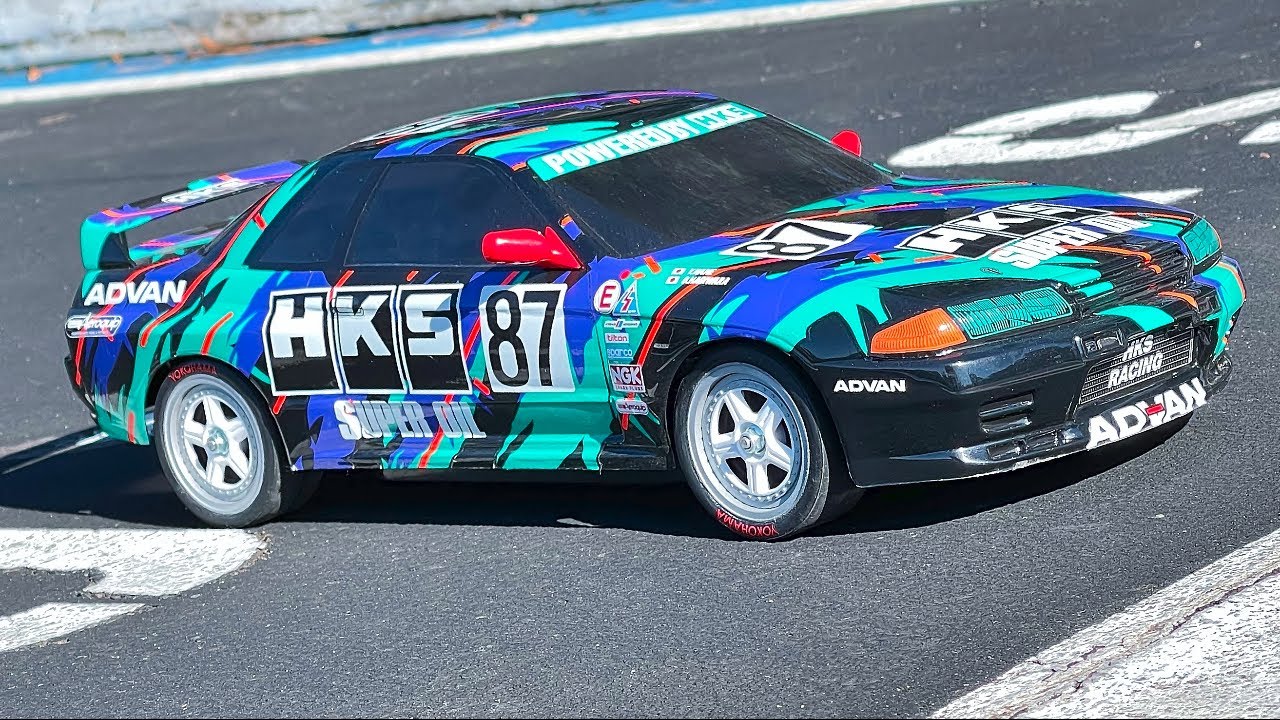 Tamiya HKS Nissan Skyline GT-R Gr.A | Track Run - YouTube