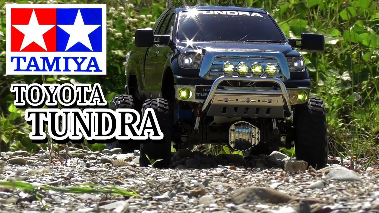 ハイラックスサーフ R／Cカー1:16 塗装済完成品 ハイラックスサーフ R