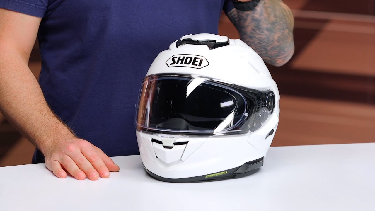 Shoei GT-Air 3 Helmet Review - YouTube