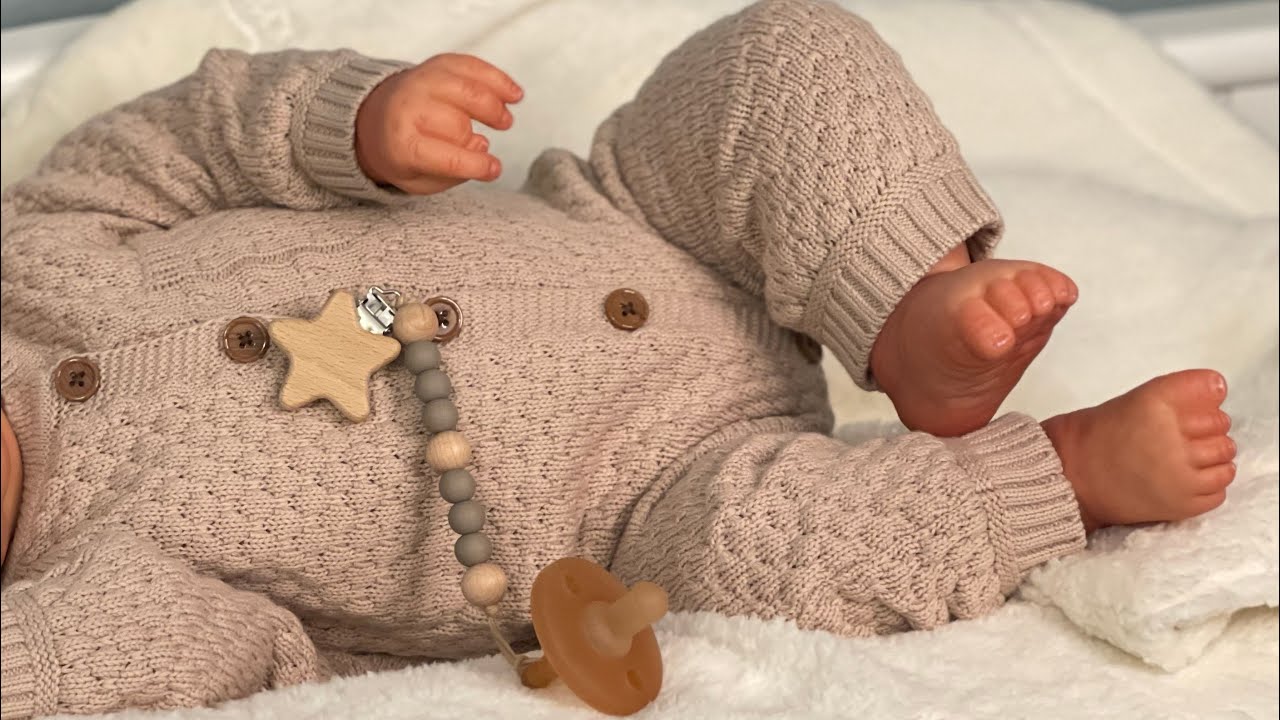 Amazing Reborn Box Opening of Pickle by Nikki Johnston! - YouTube