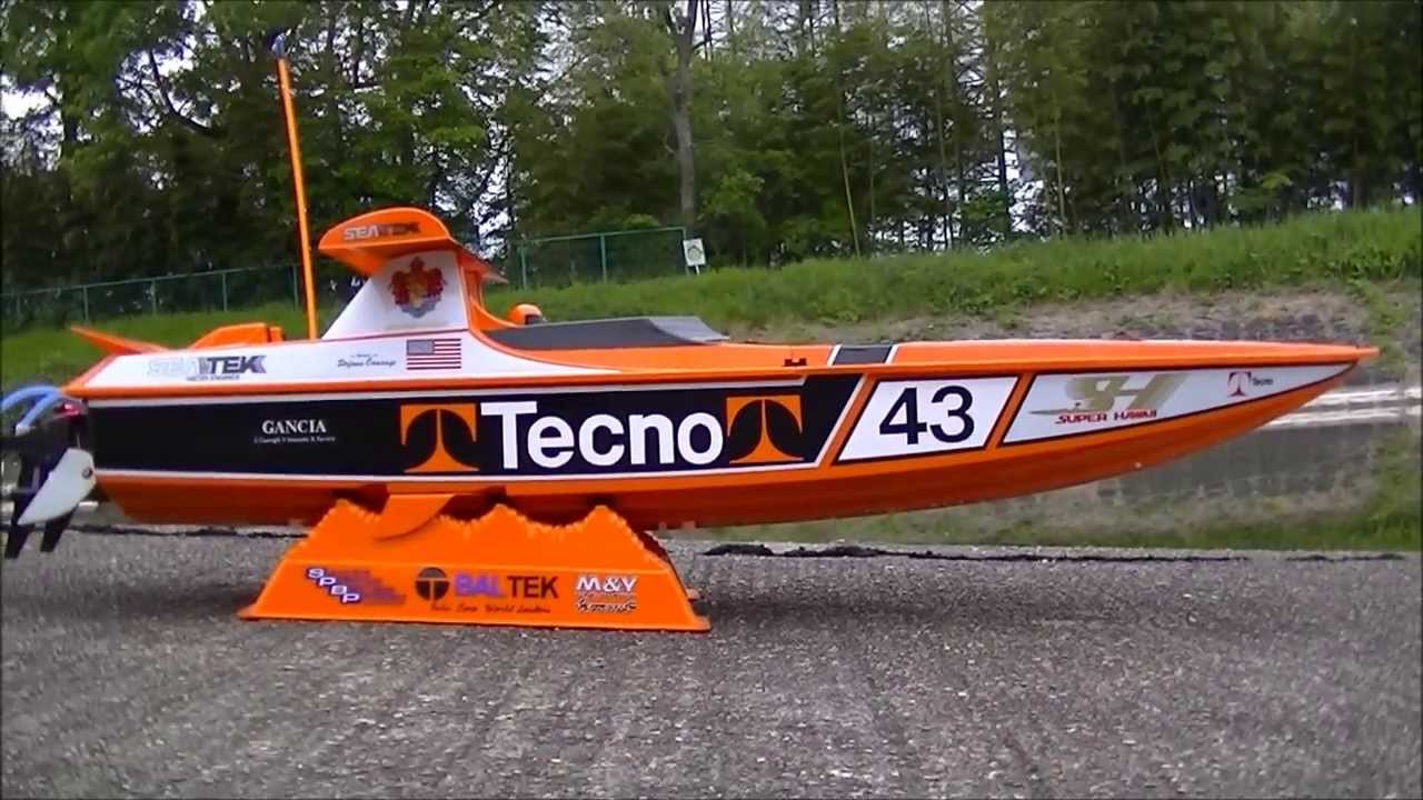 SUPER HAWAII RC Boat - YouTube