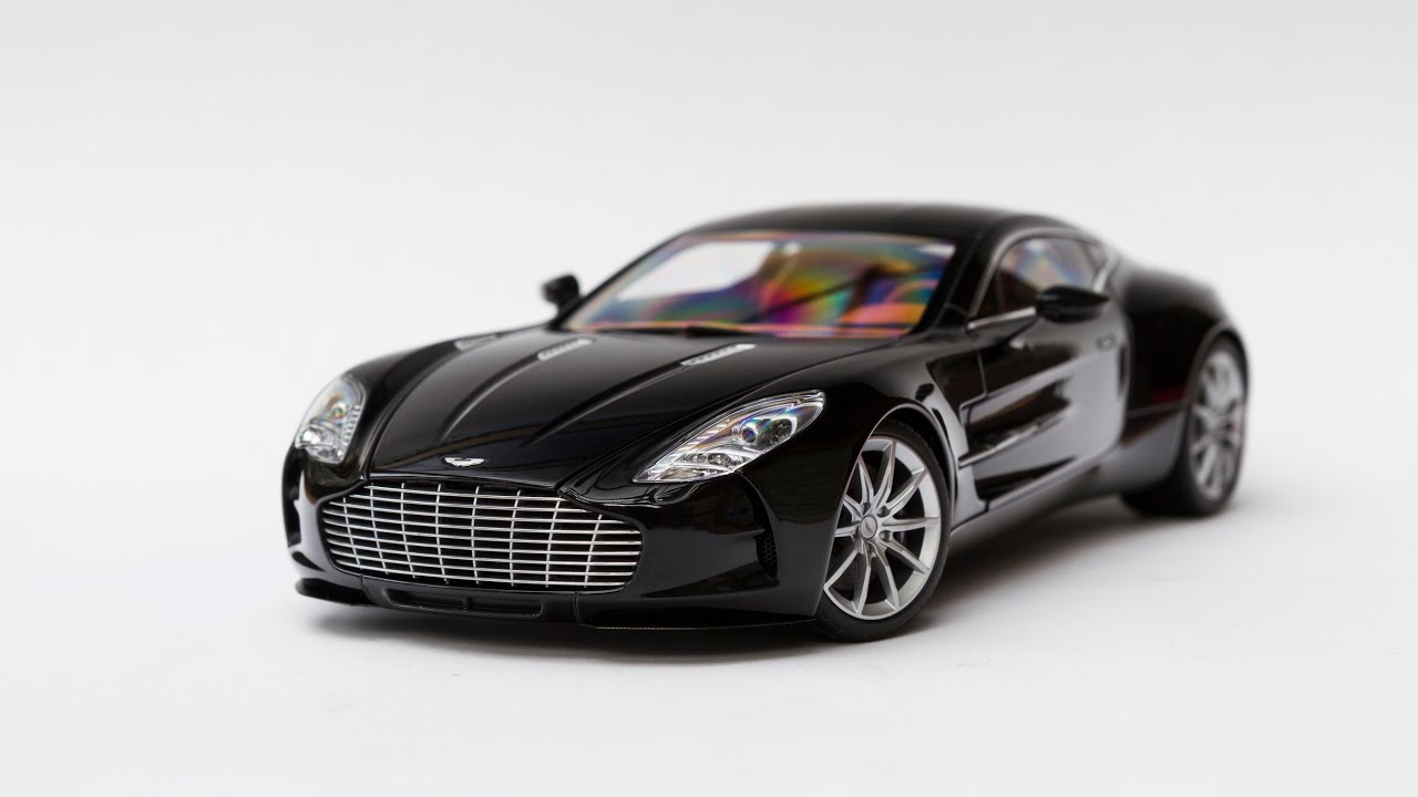 ASTON MARTIN ONE-77 (Black Pearl) in 1:18 by AUTOart - YouTube