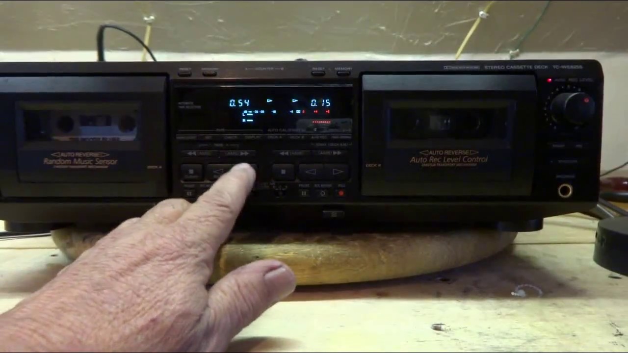 Sony TC WE825S - YouTube