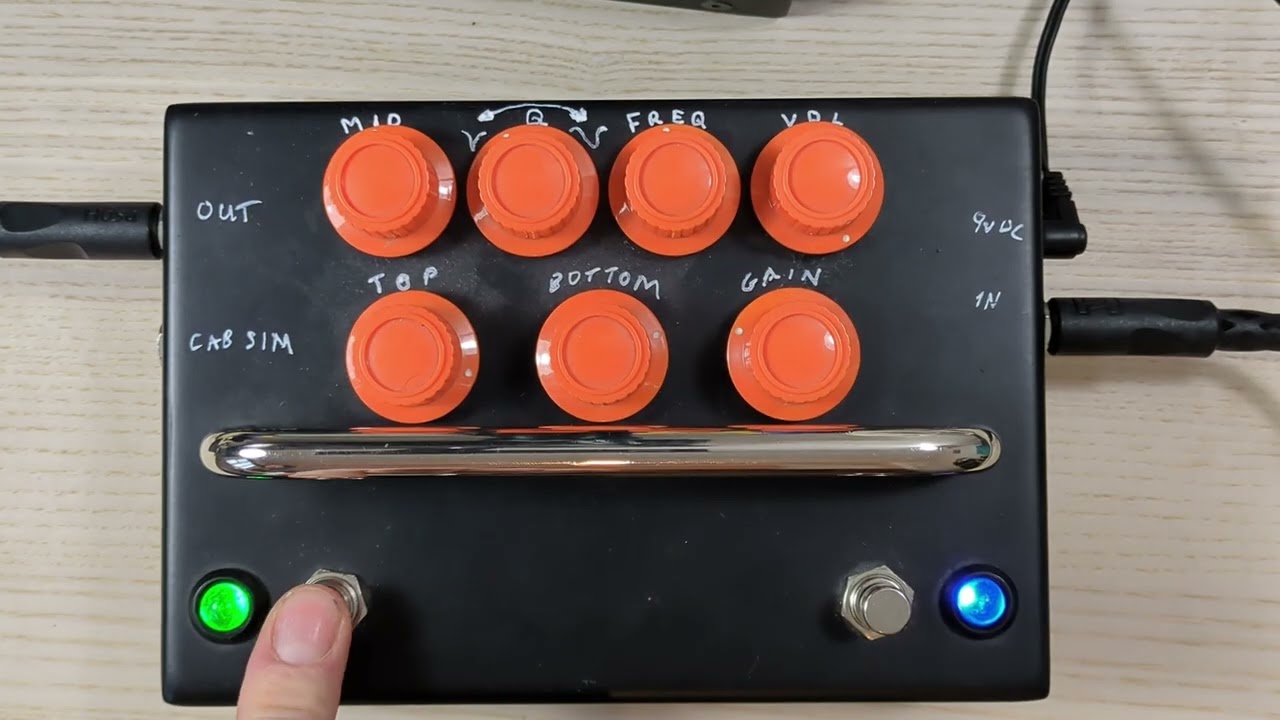 Orange Bax Bangeetar – Guitar Preamp & EQ - YouTube