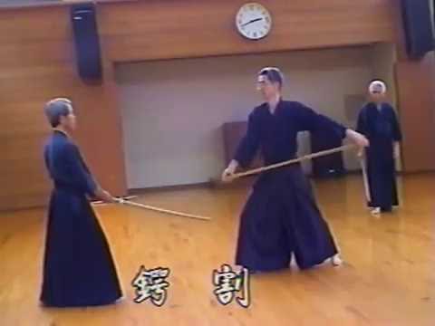 神道夢想流開傳極意の杖壱 Shinto Muso Ryu Gokui no Jo Ichi - YouTube