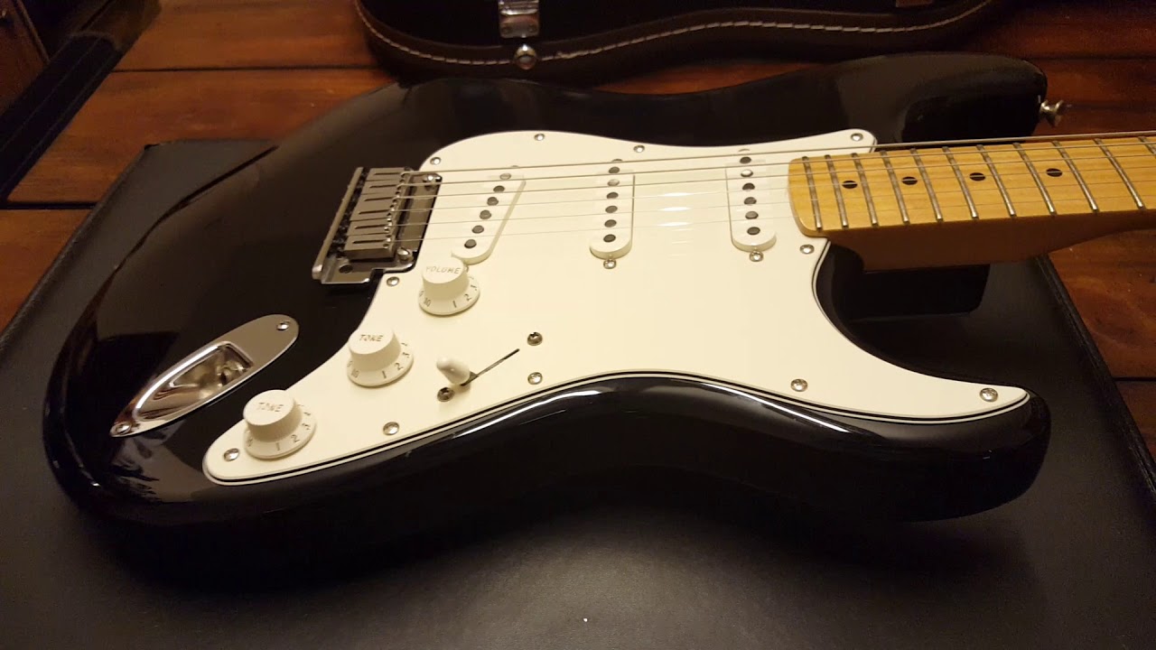 Fender USA Stratocaster 1984年製 ハードケース付き Fender USA