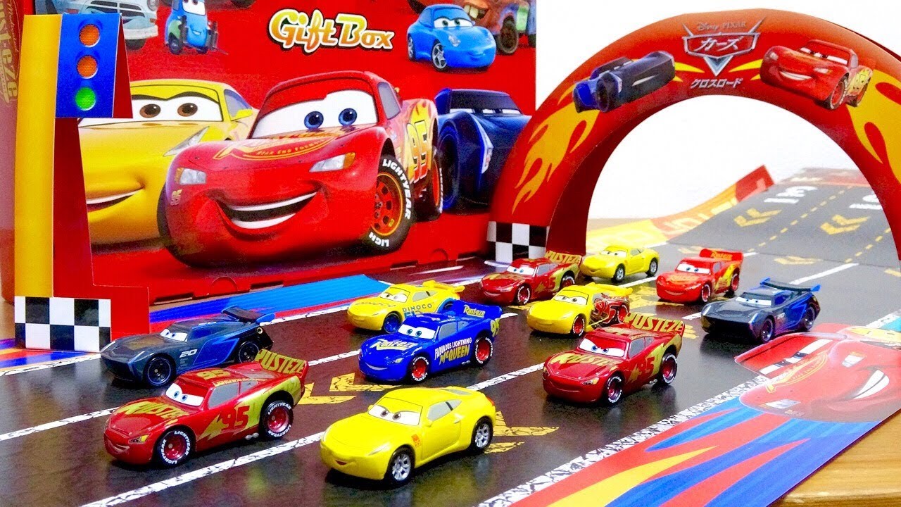 カーズトミカ 10体セット 箱付き カーズ3 カーズトミカ 10体セット 箱