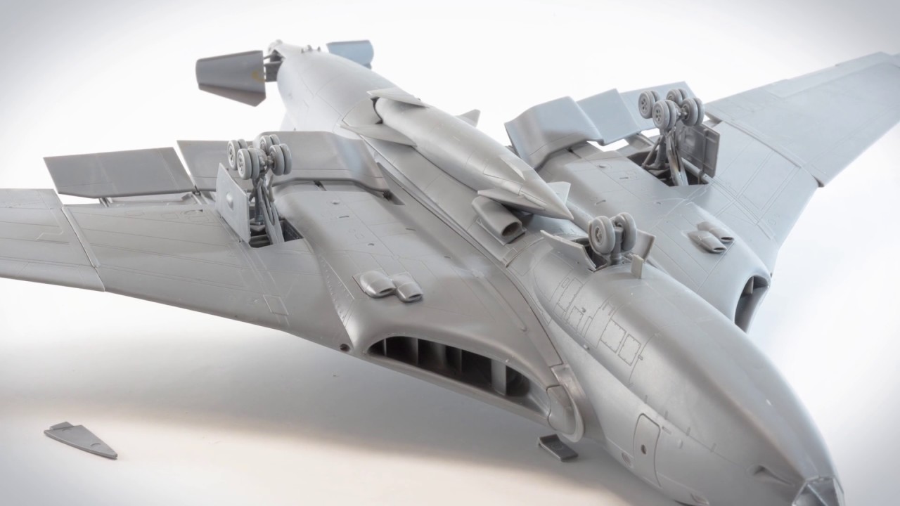 Airfix | 1:72 Handley Page Victor B.2 - YouTube